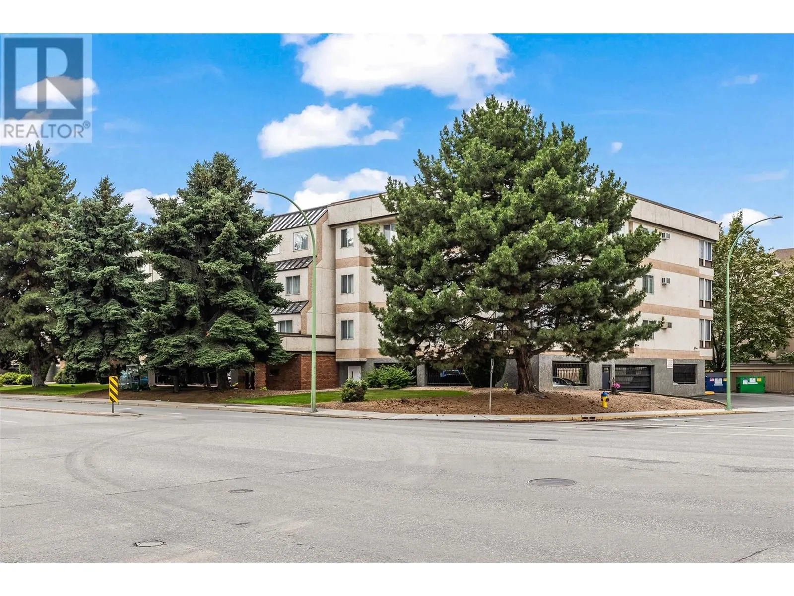 1610 Gordon Drive Unit# 207