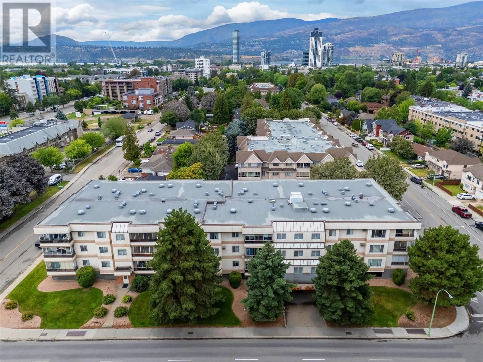 1610 Gordon Drive Unit# 207