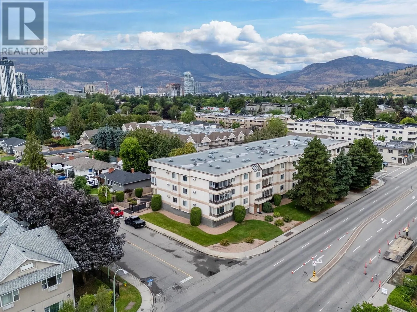1610 Gordon Drive Unit# 207