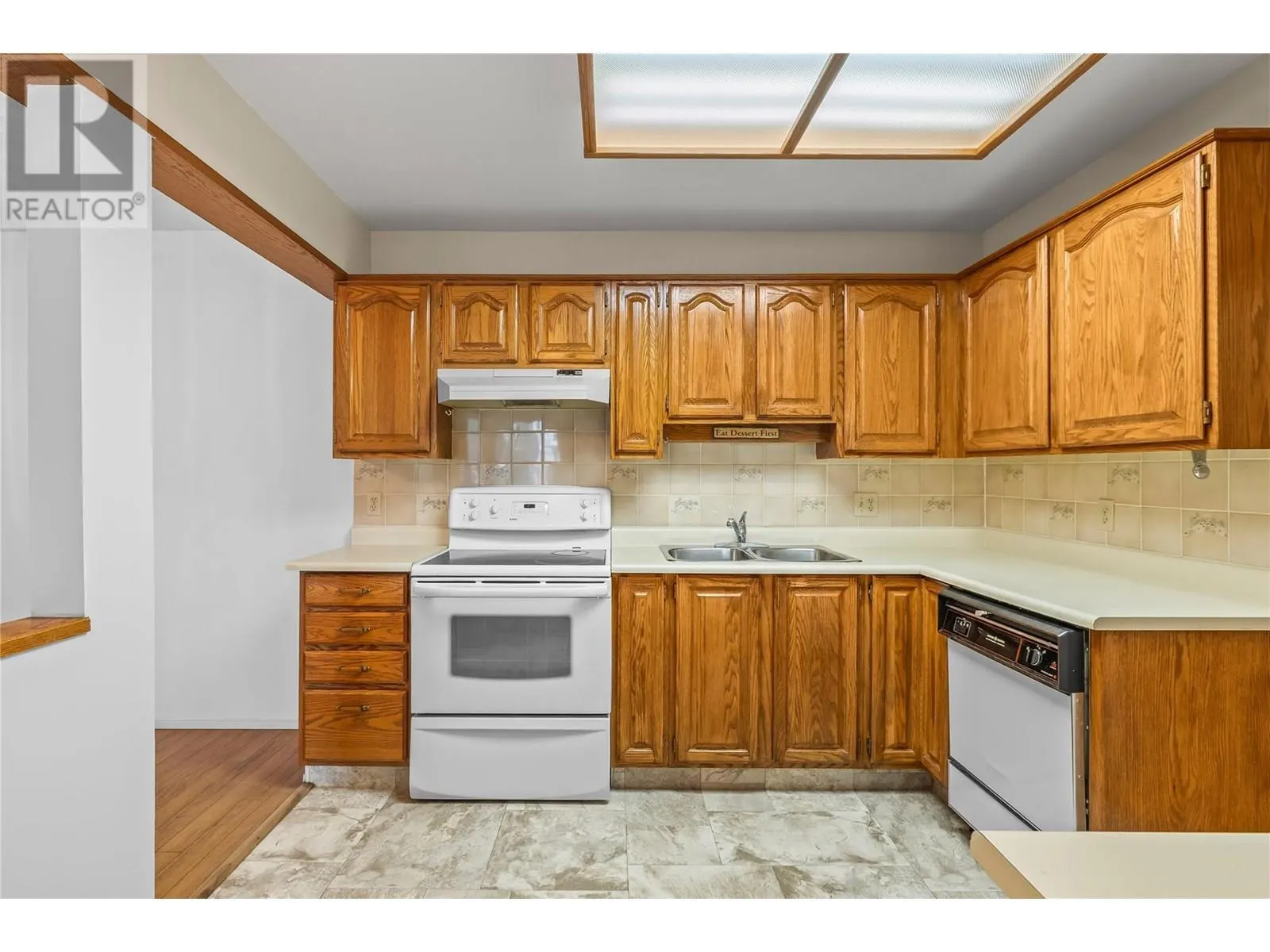 1610 Gordon Drive Unit# 207
