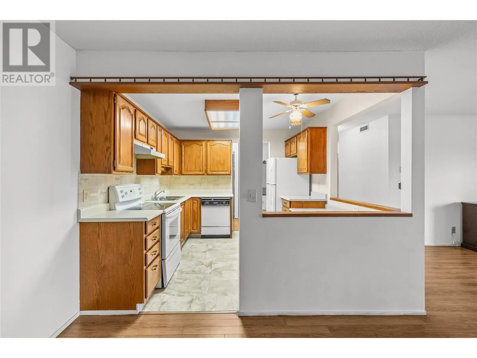 1610 Gordon Drive Unit# 207