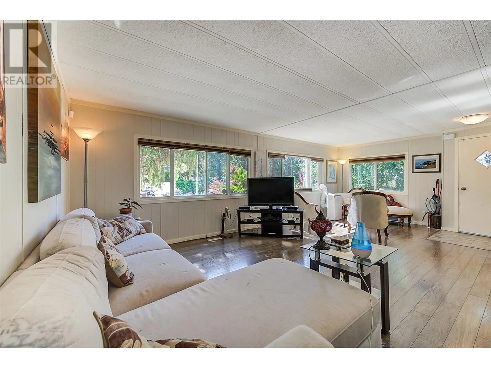 1860 Boucherie Road Unit# 30