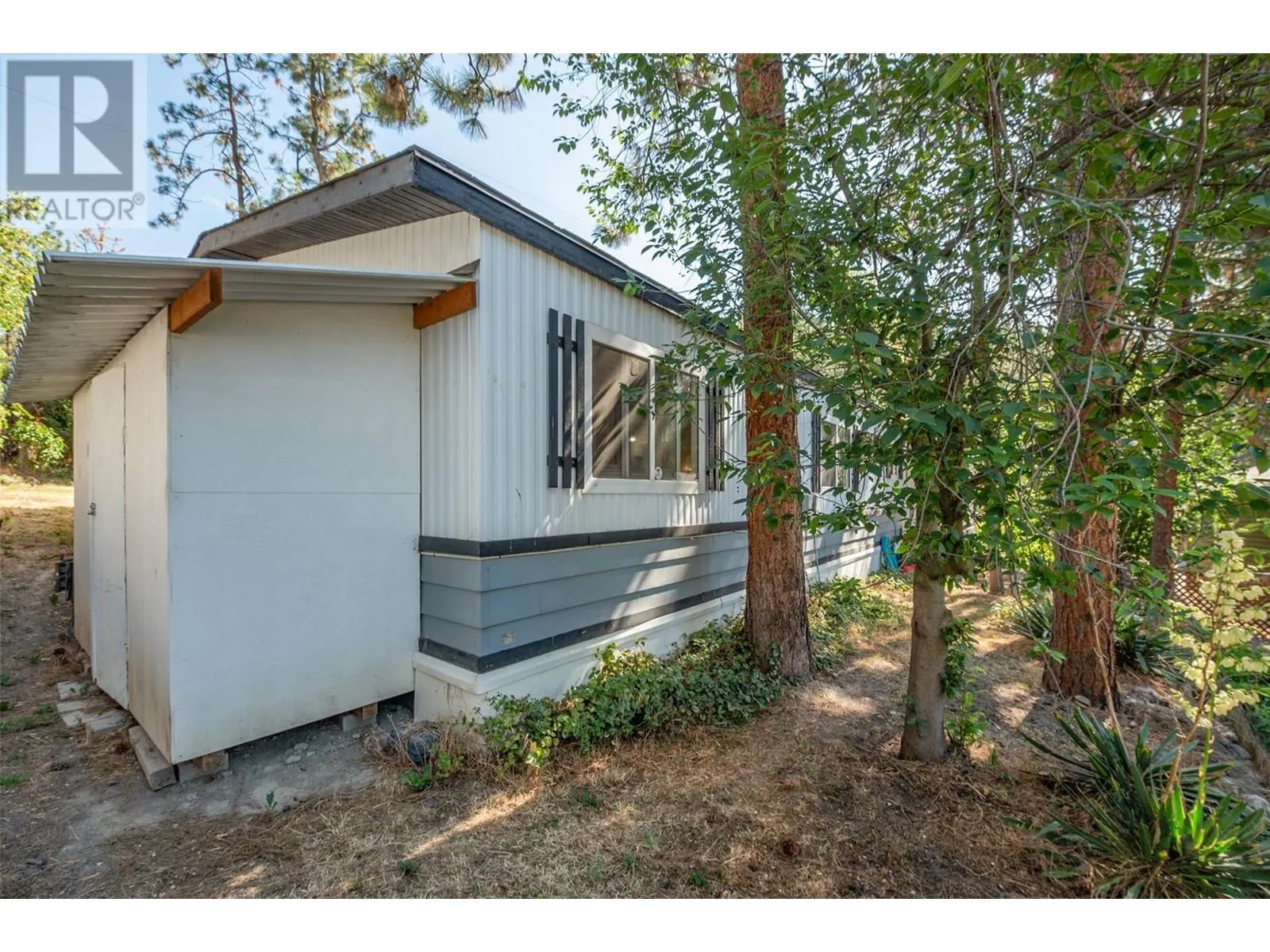 1860 Boucherie Road Unit# 30