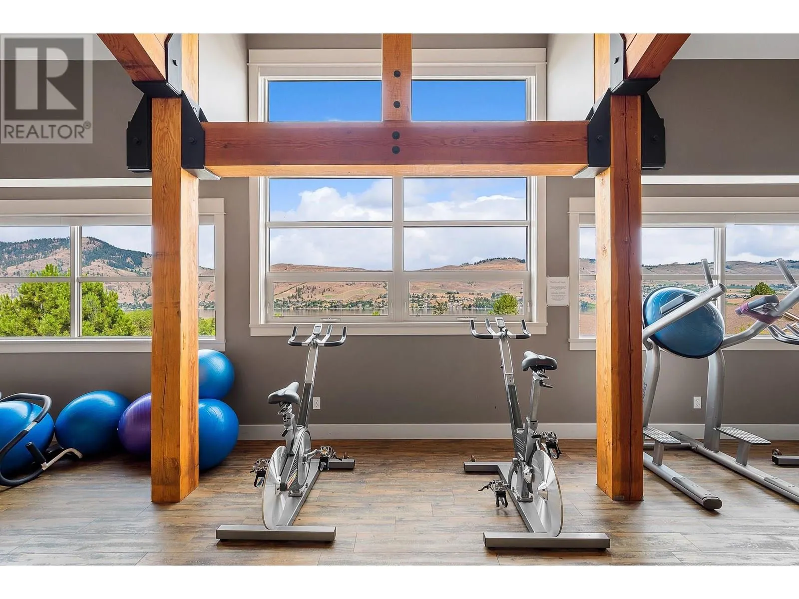 7760 Okanagan Landing Road Unit# 132