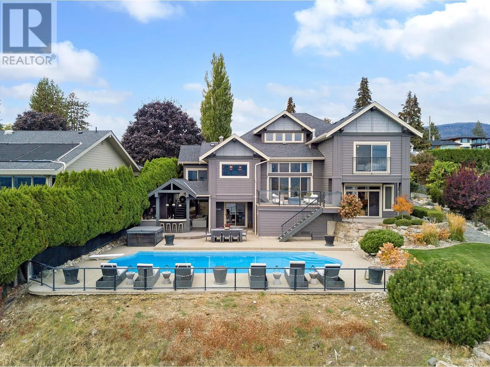 2305 Bridgeview Road