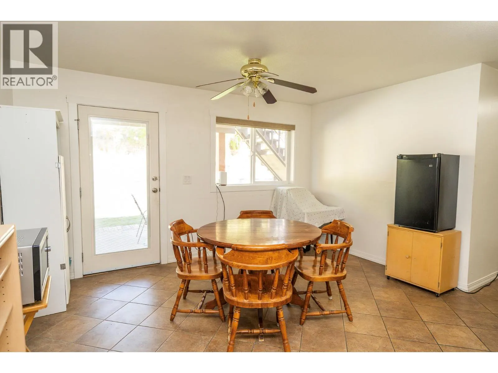 995 Sutcliffe Court