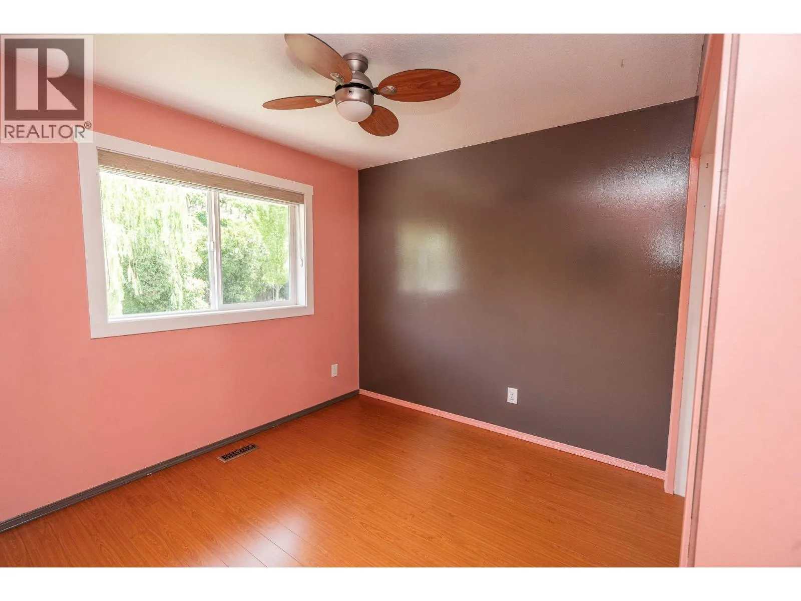 995 Sutcliffe Court