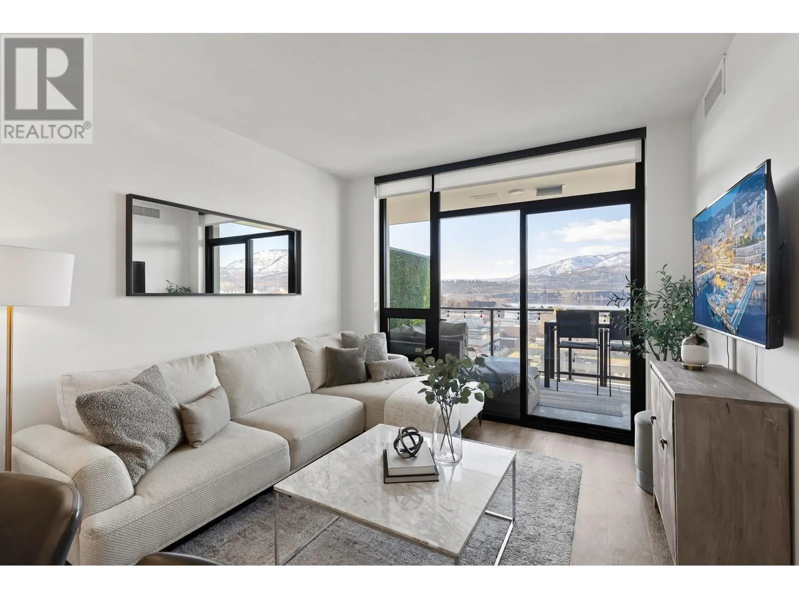 1471 St Paul Street Unit# 1007
