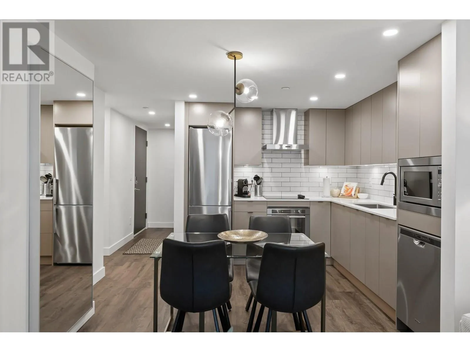 1471 St Paul Street Unit# 1007