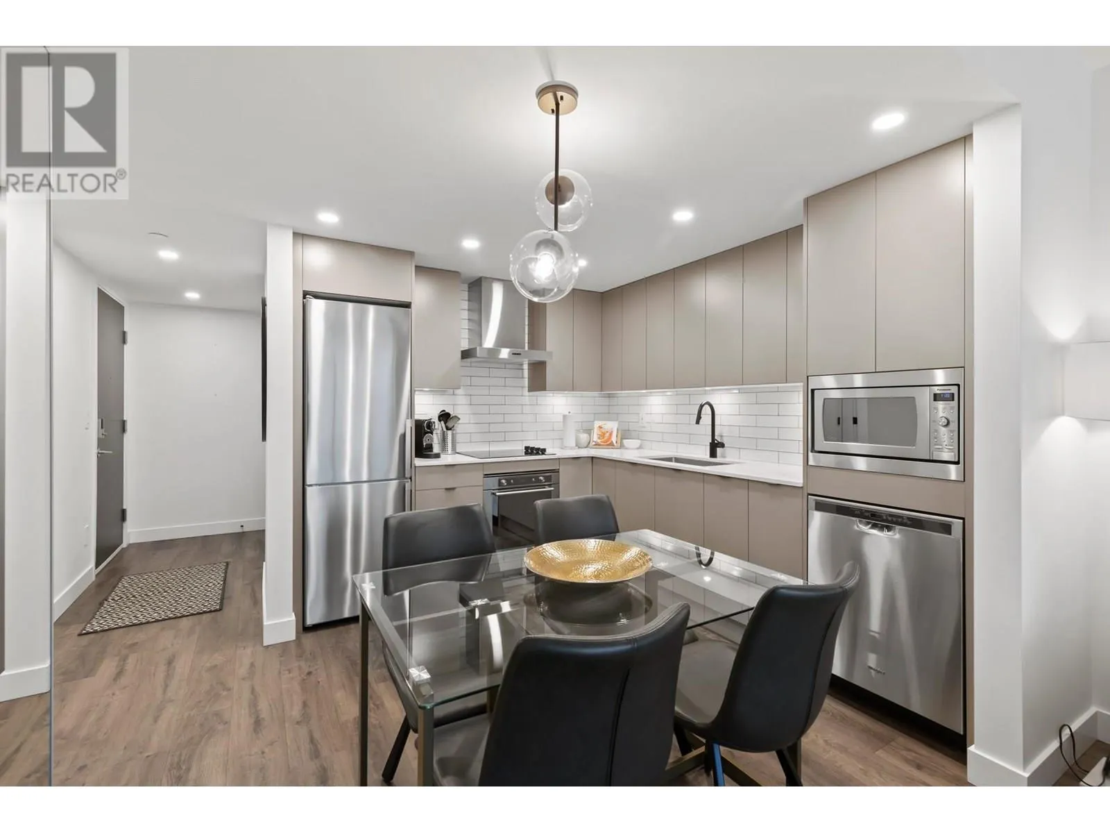 1471 St Paul Street Unit# 1007