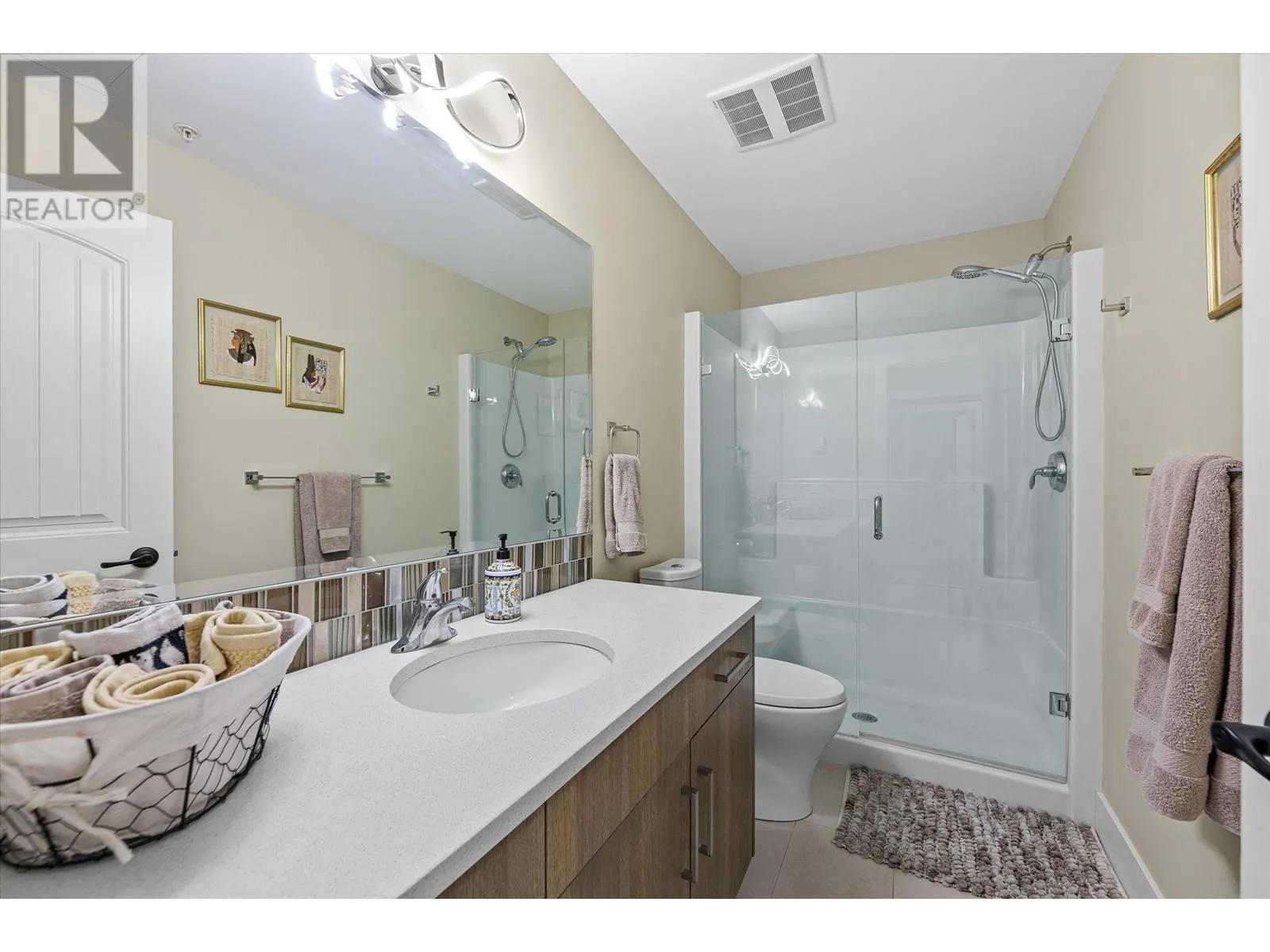 3865 Truswell Road Unit# 204