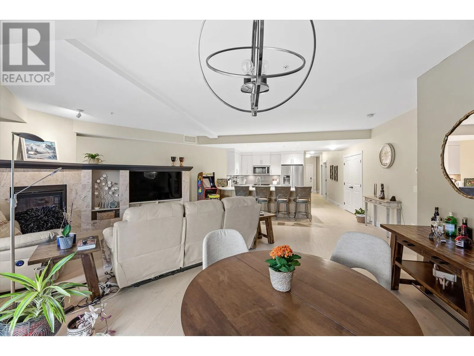 3865 Truswell Road Unit# 204