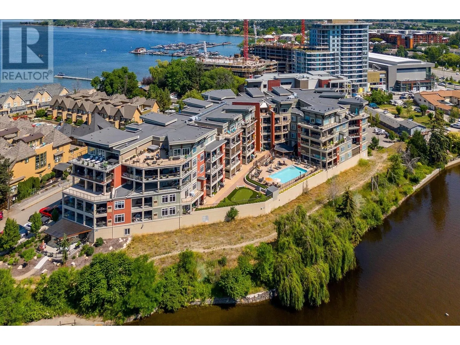 3865 Truswell Road Unit# 204