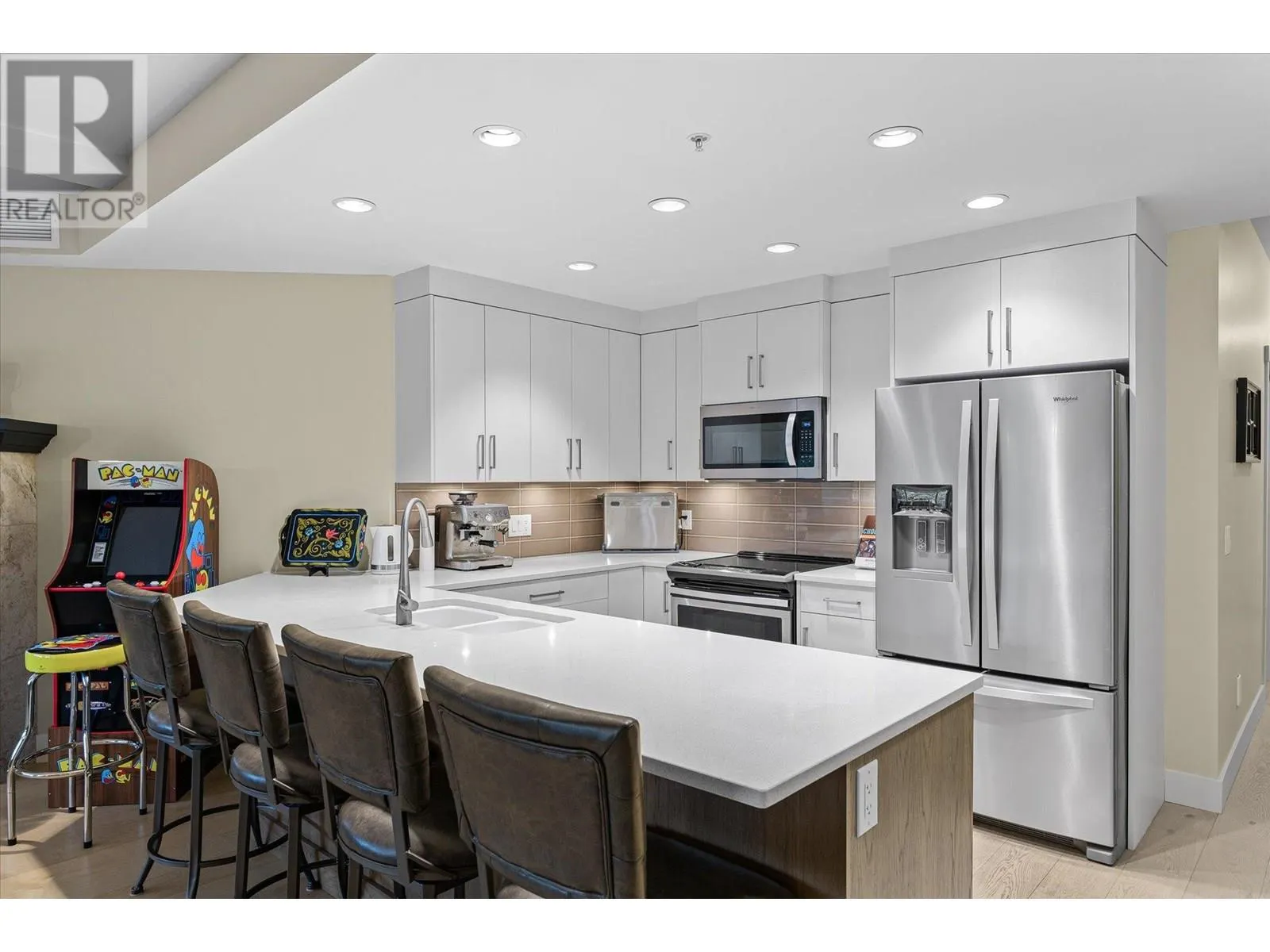 3865 Truswell Road Unit# 204