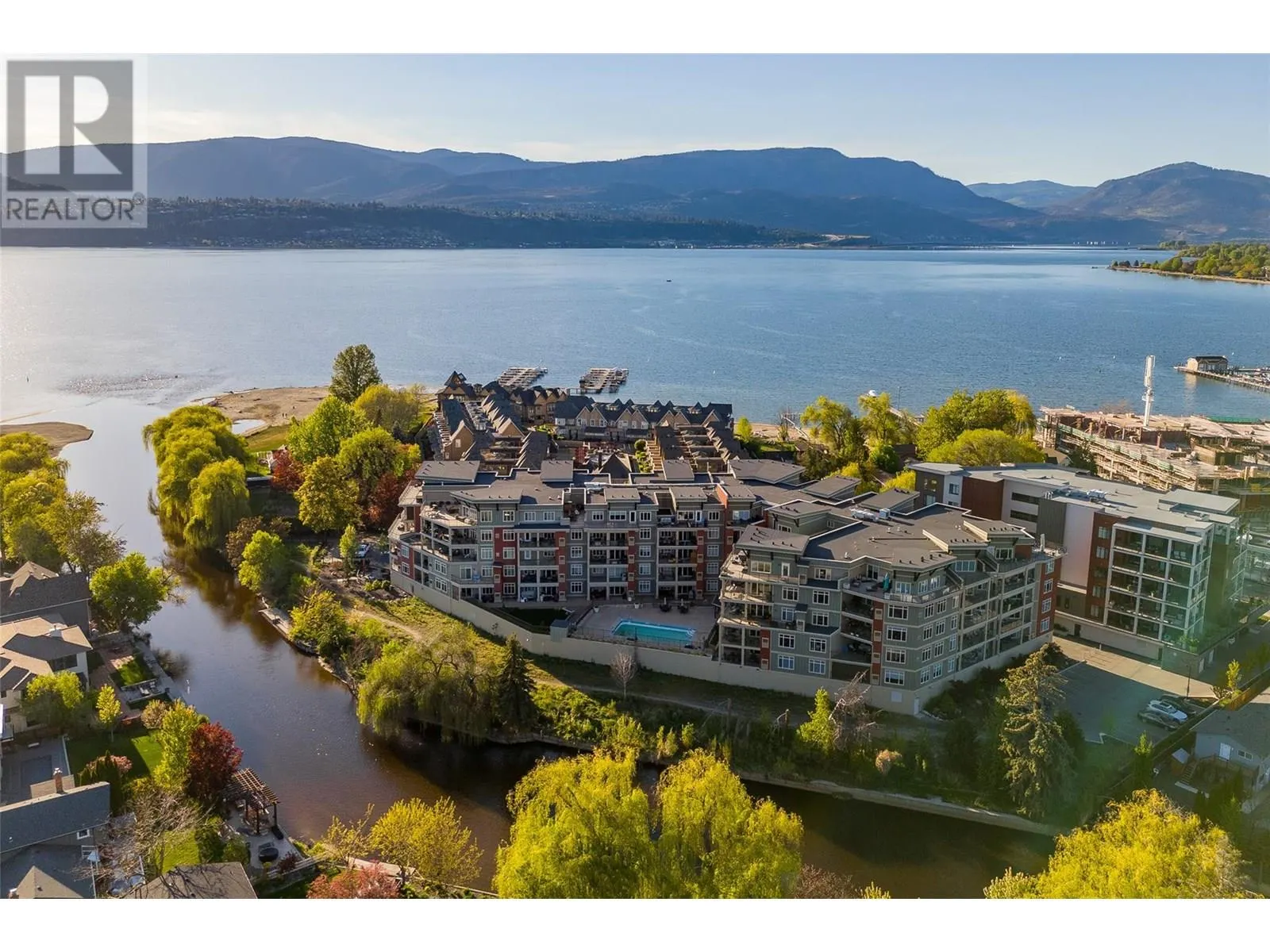 3865 Truswell Road Unit# 204