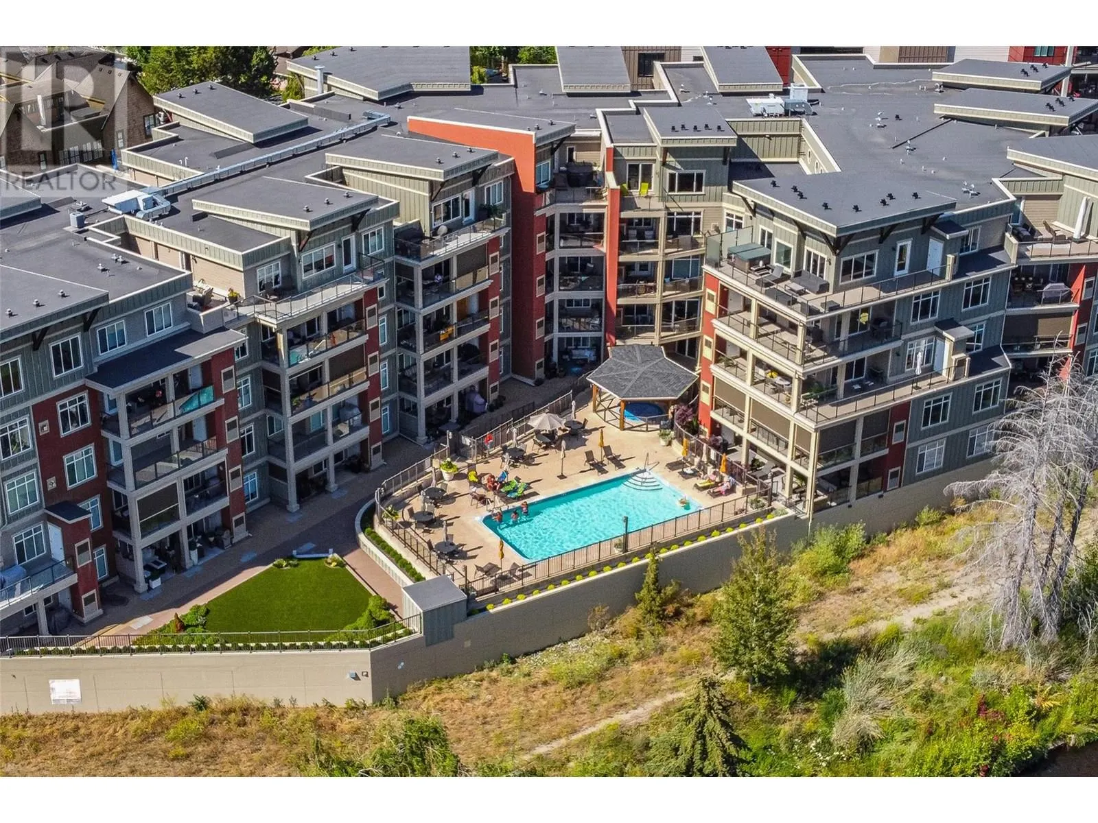 3865 Truswell Road Unit# 204