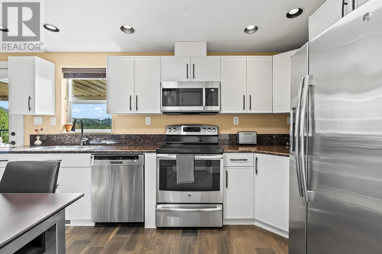 1750 Lenz Road Unit# 103