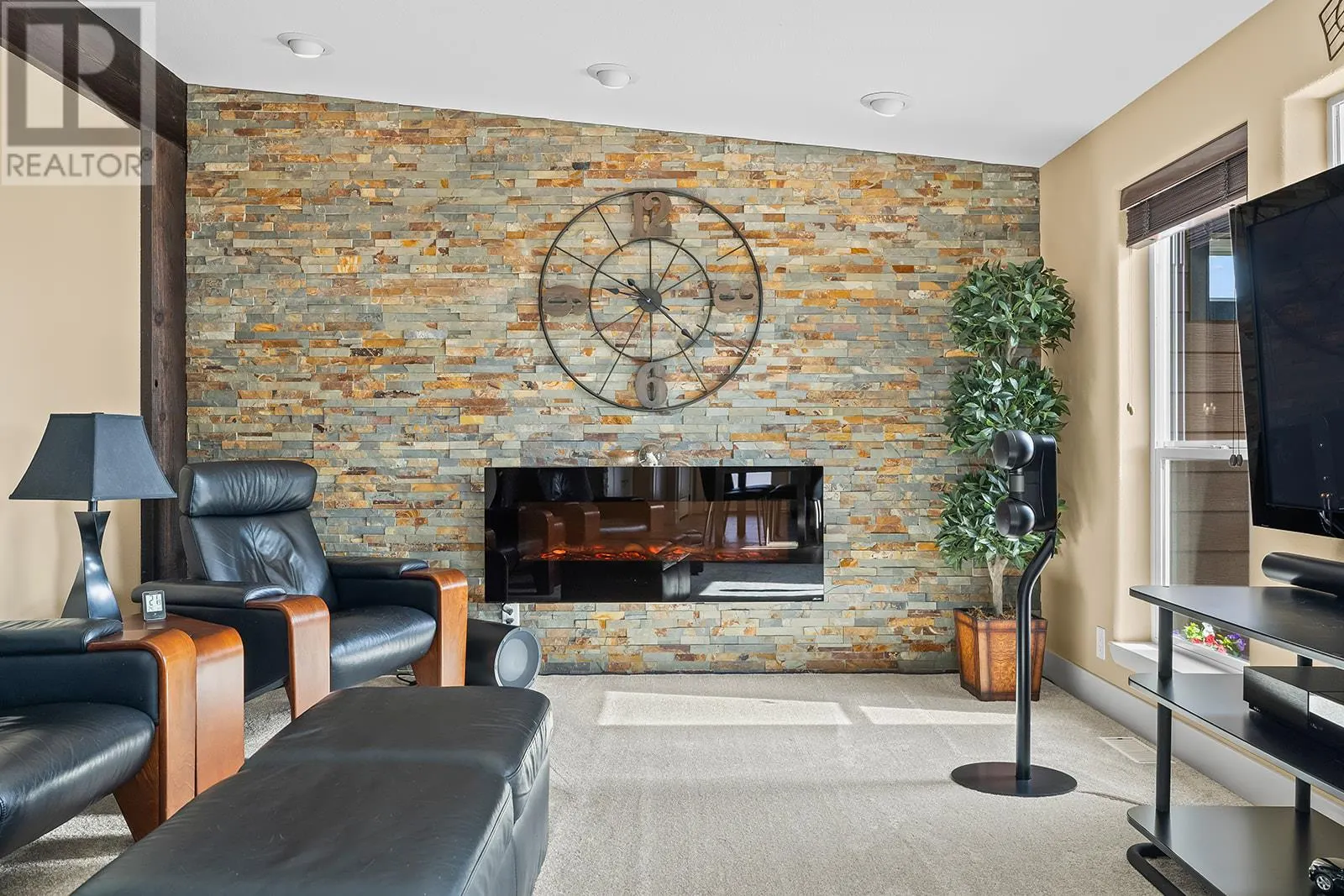 1750 Lenz Road Unit# 103