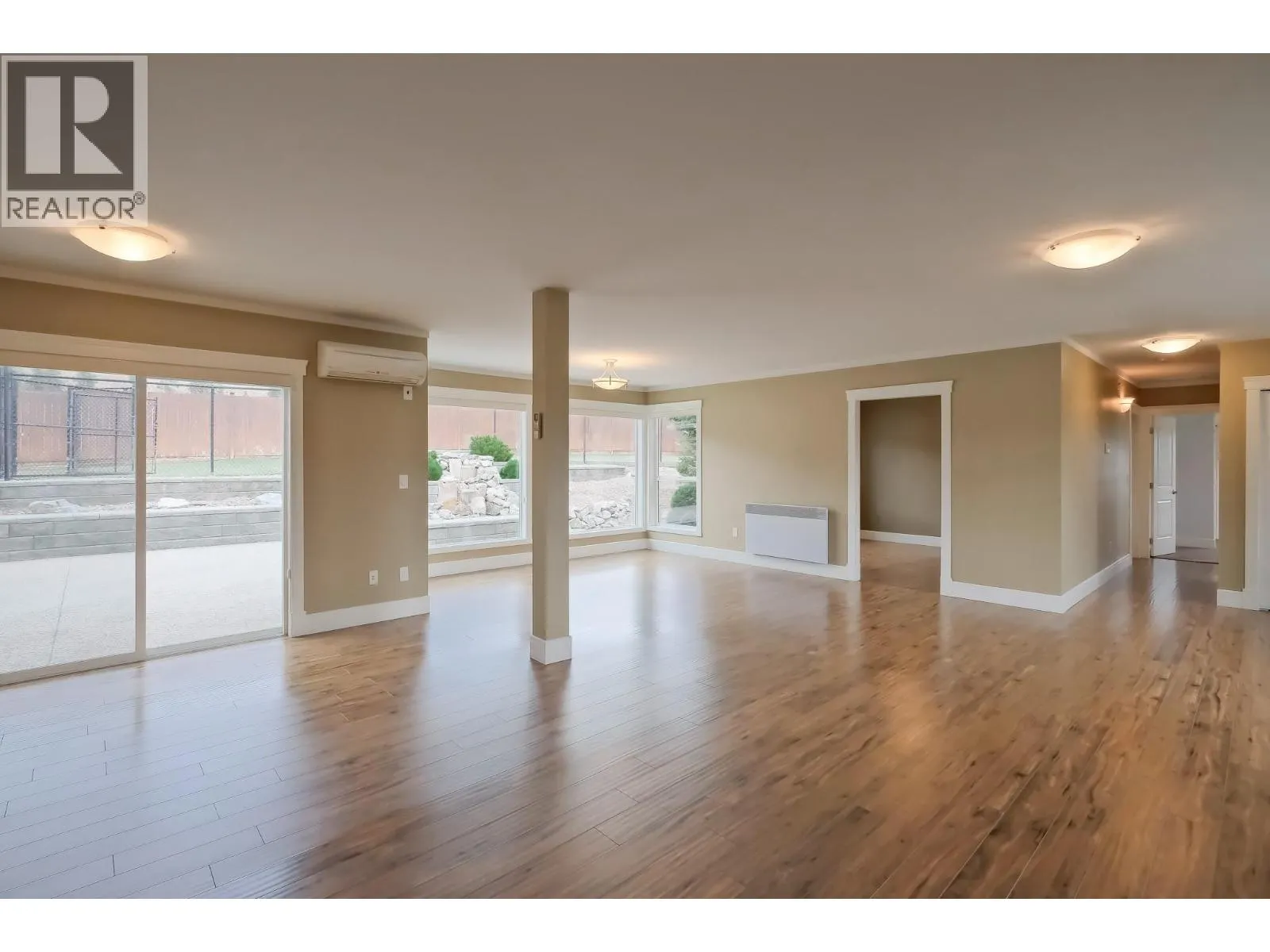 260 Upper Bench Road North