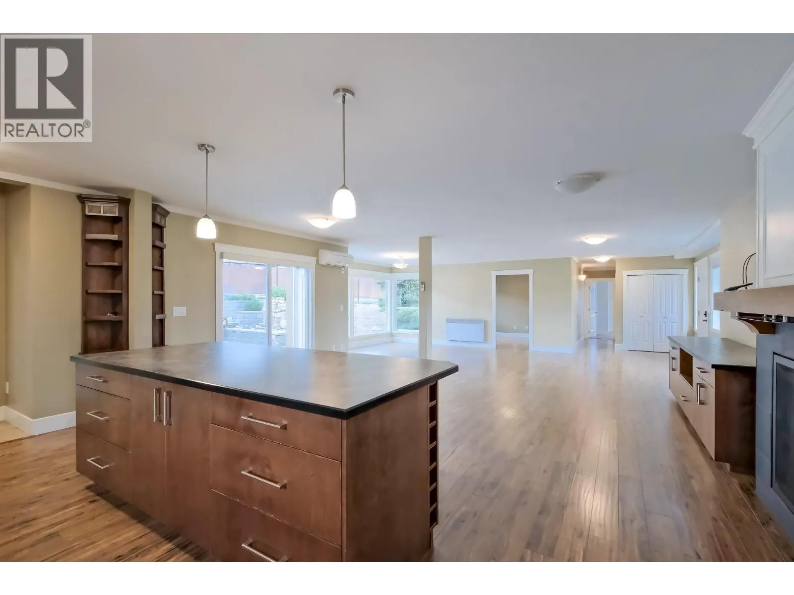 260 Upper Bench Road North