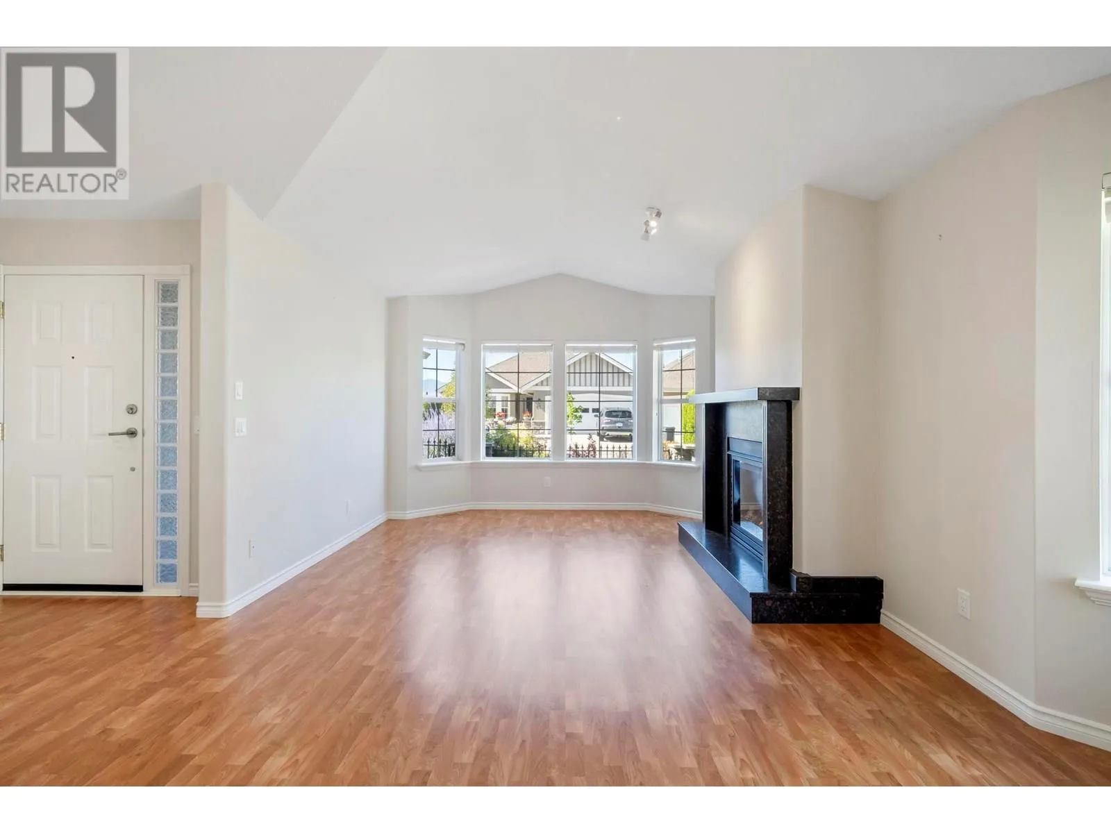 680 Valley Road Unit# 52