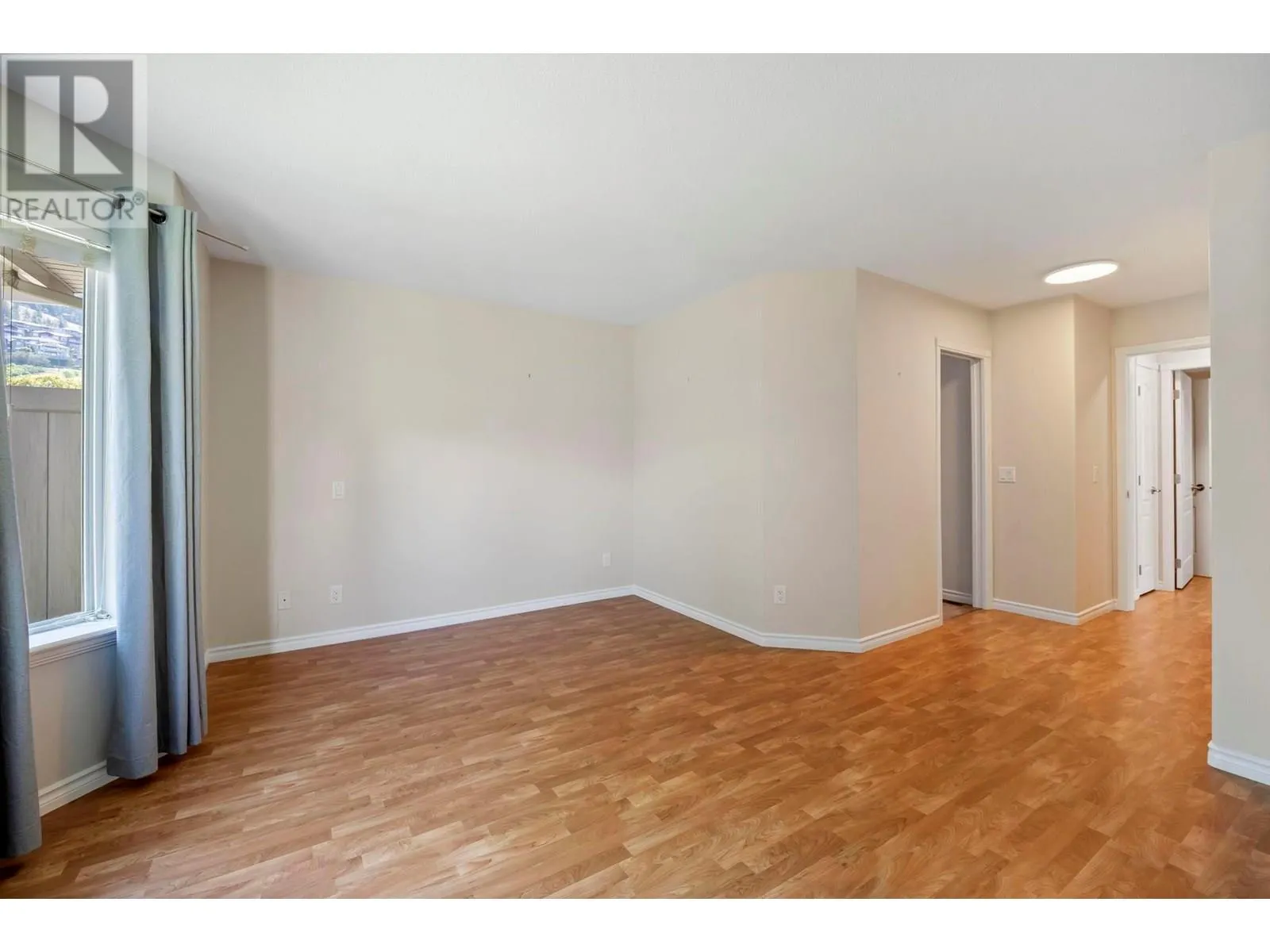 680 Valley Road Unit# 52