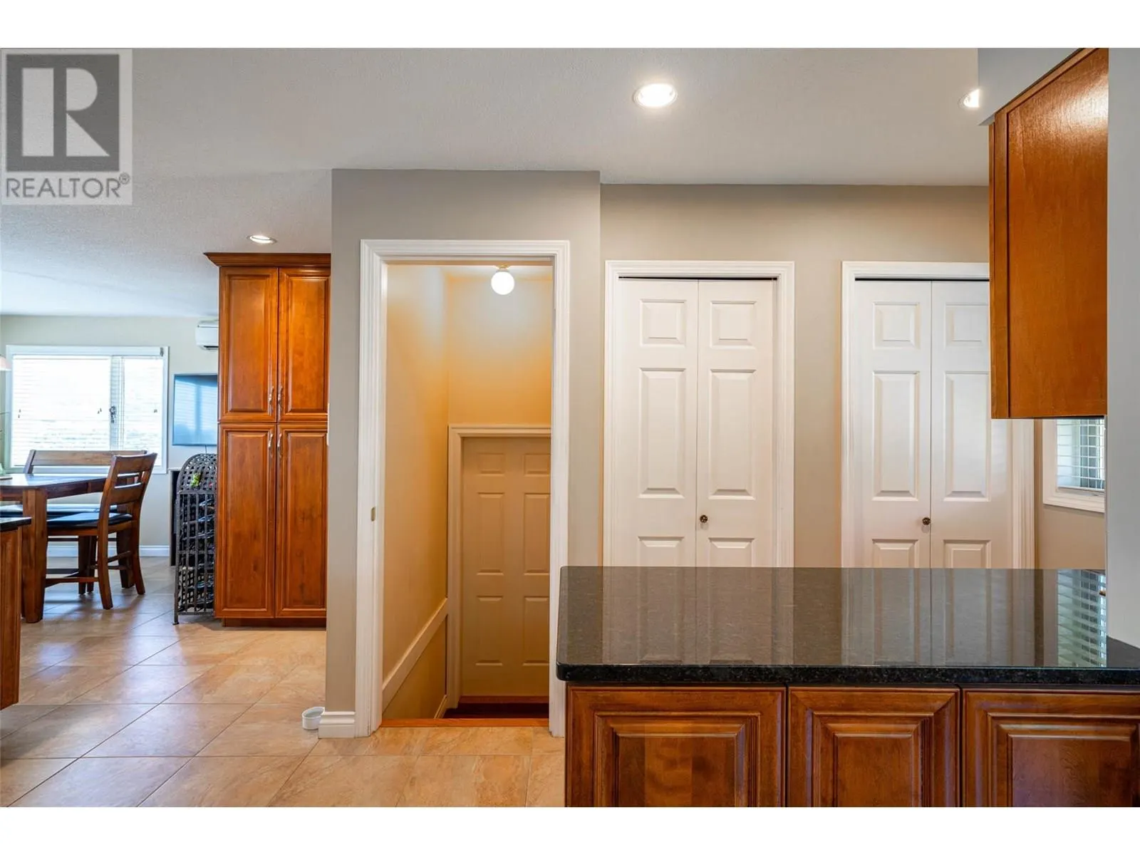 160 Overlook Place