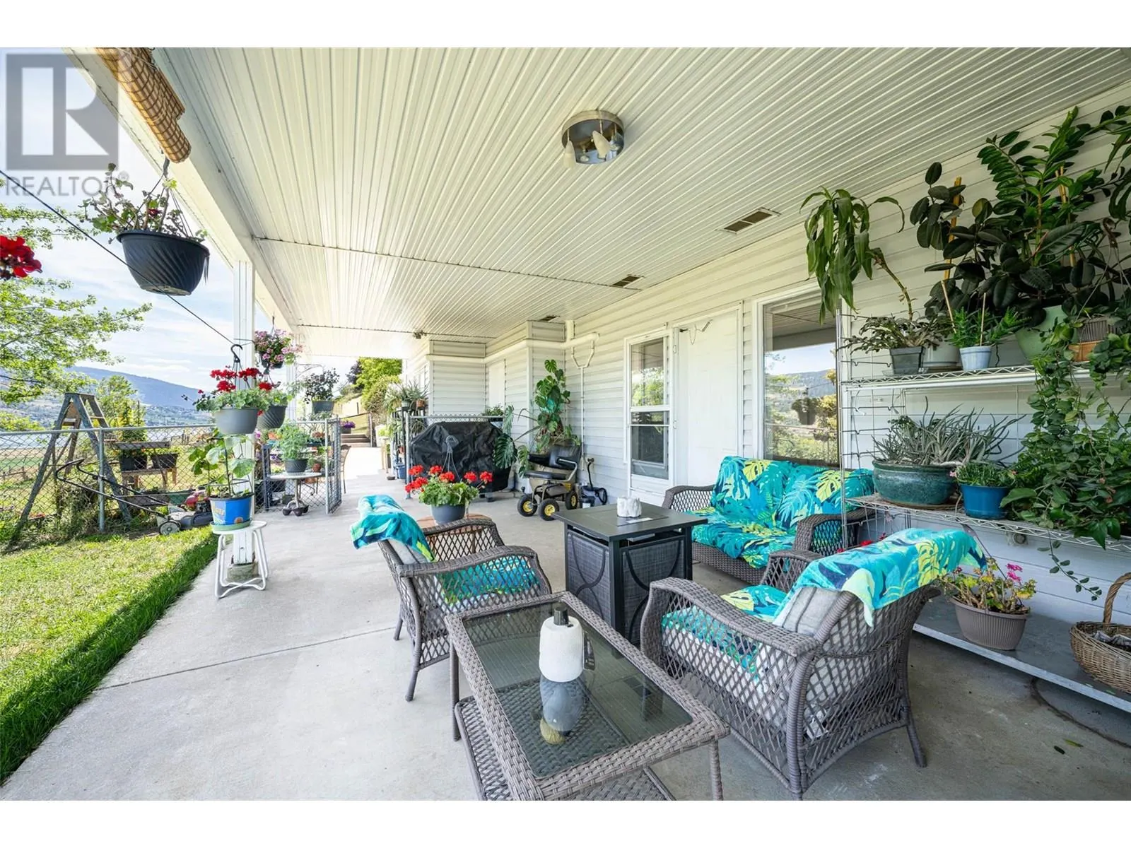 160 Overlook Place