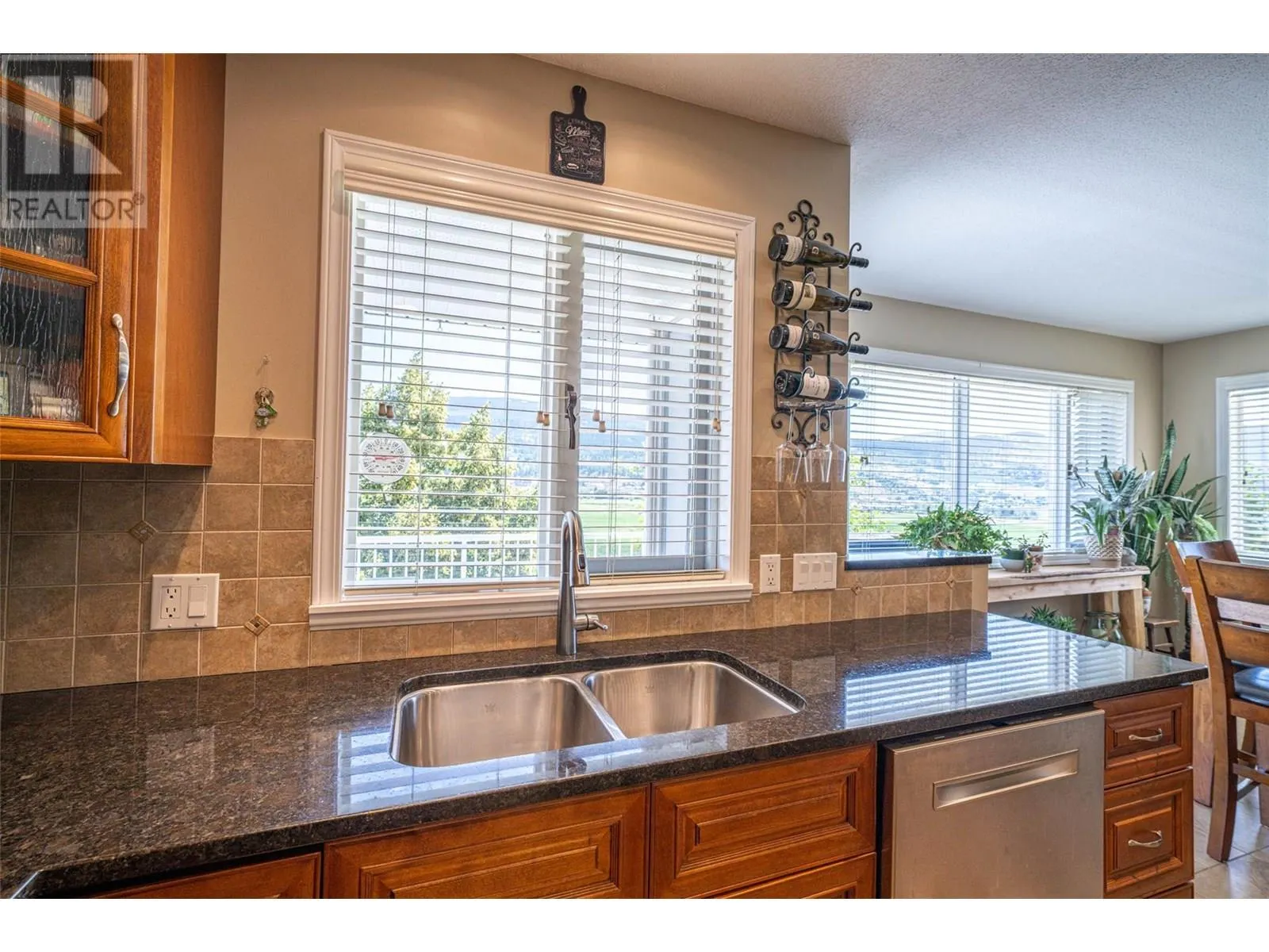 160 Overlook Place