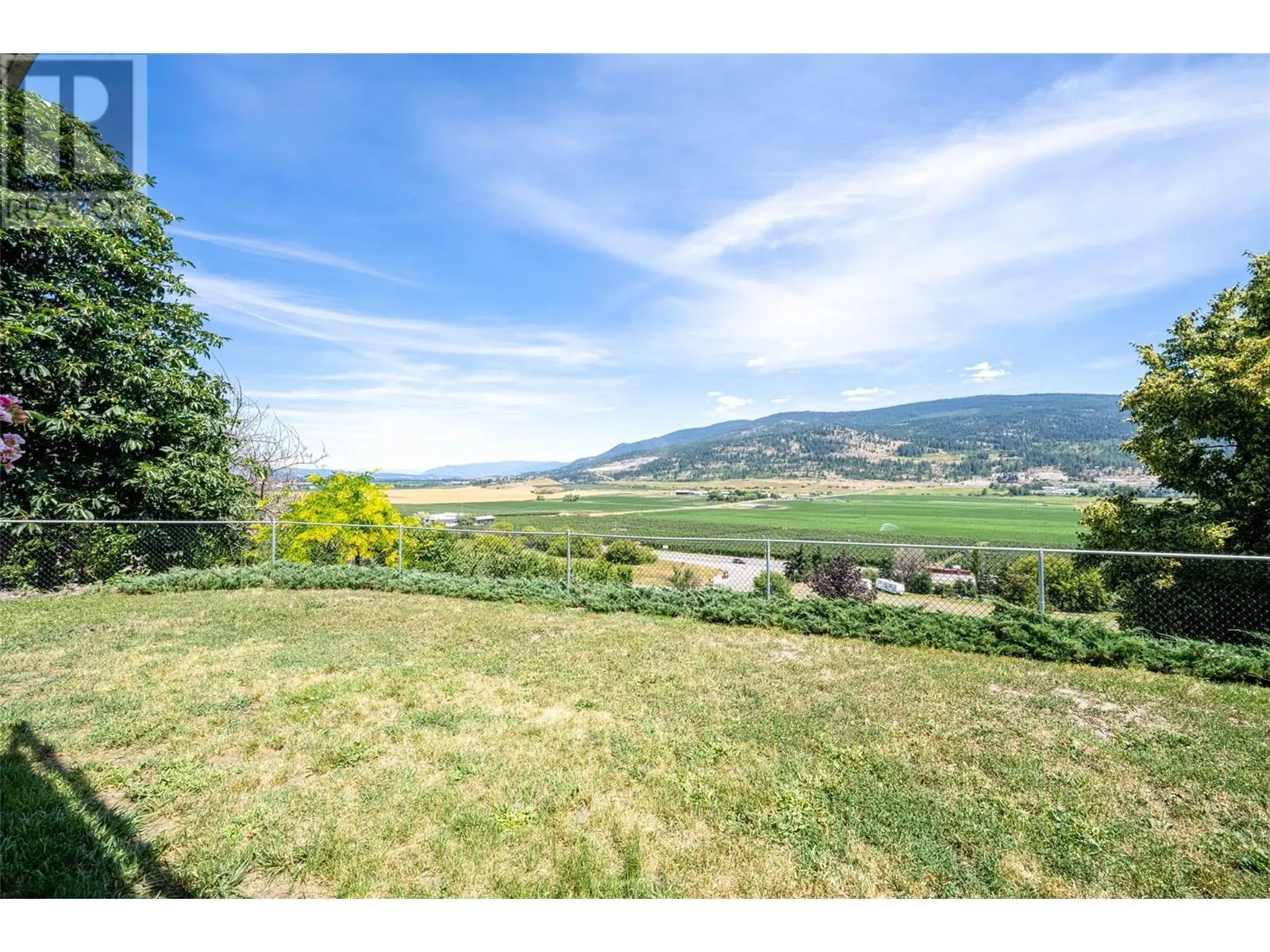 160 Overlook Place