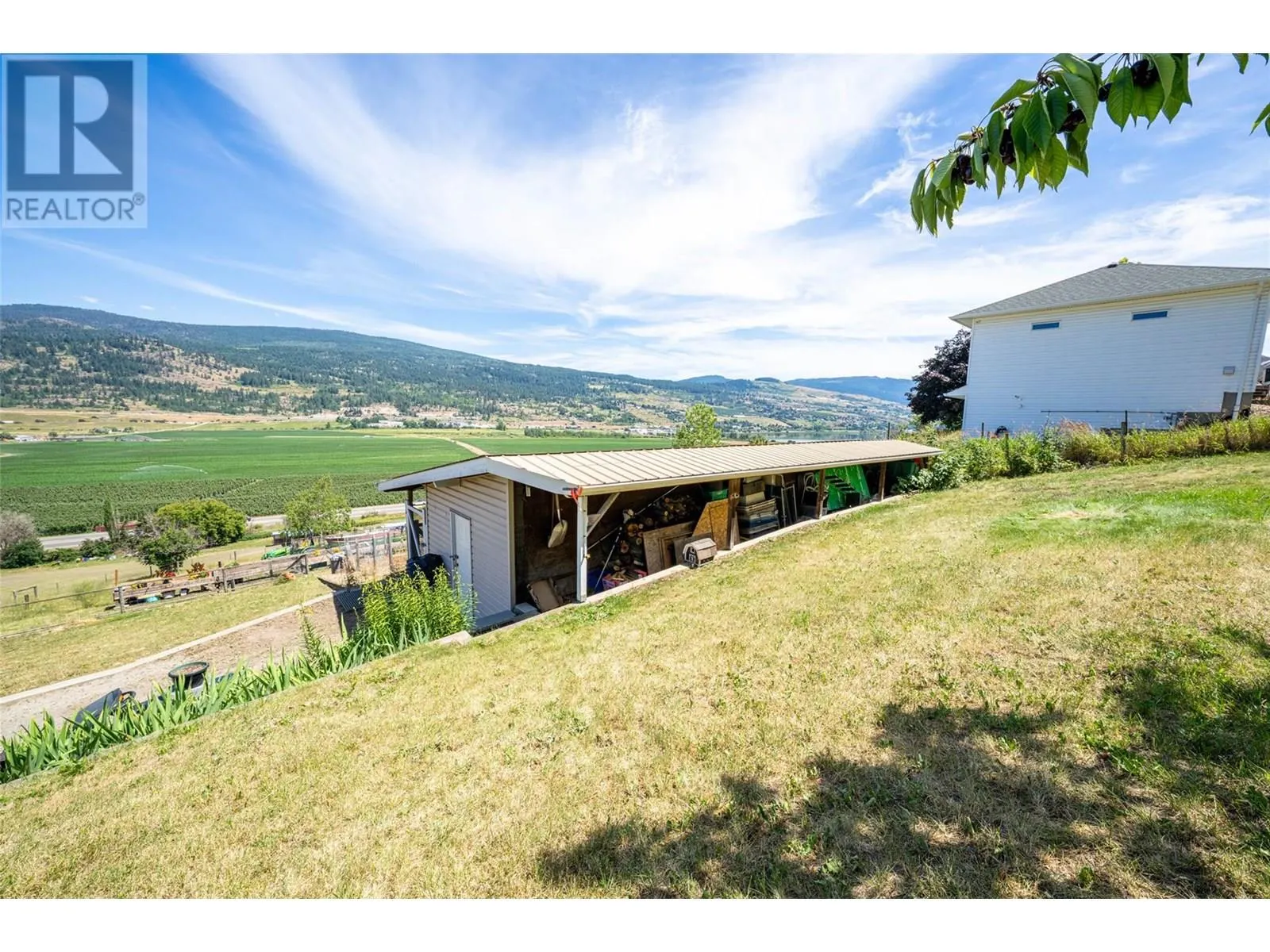 160 Overlook Place