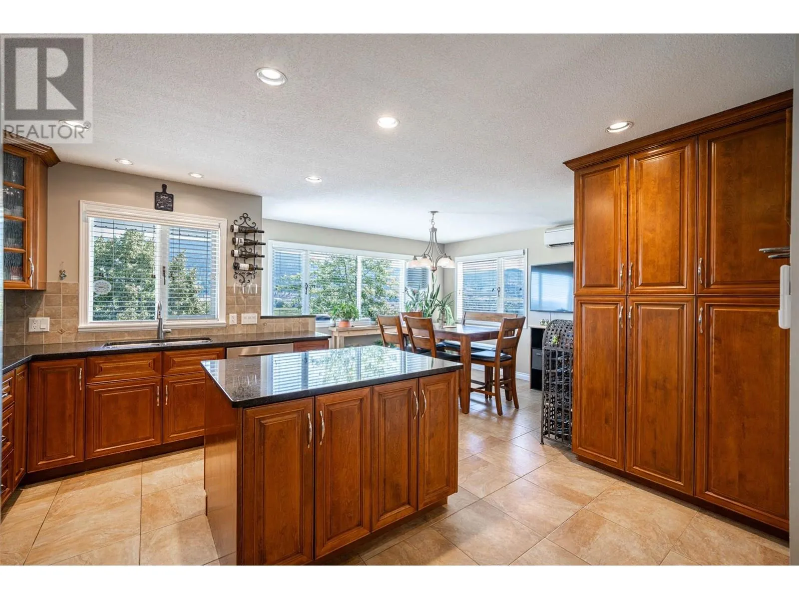 160 Overlook Place