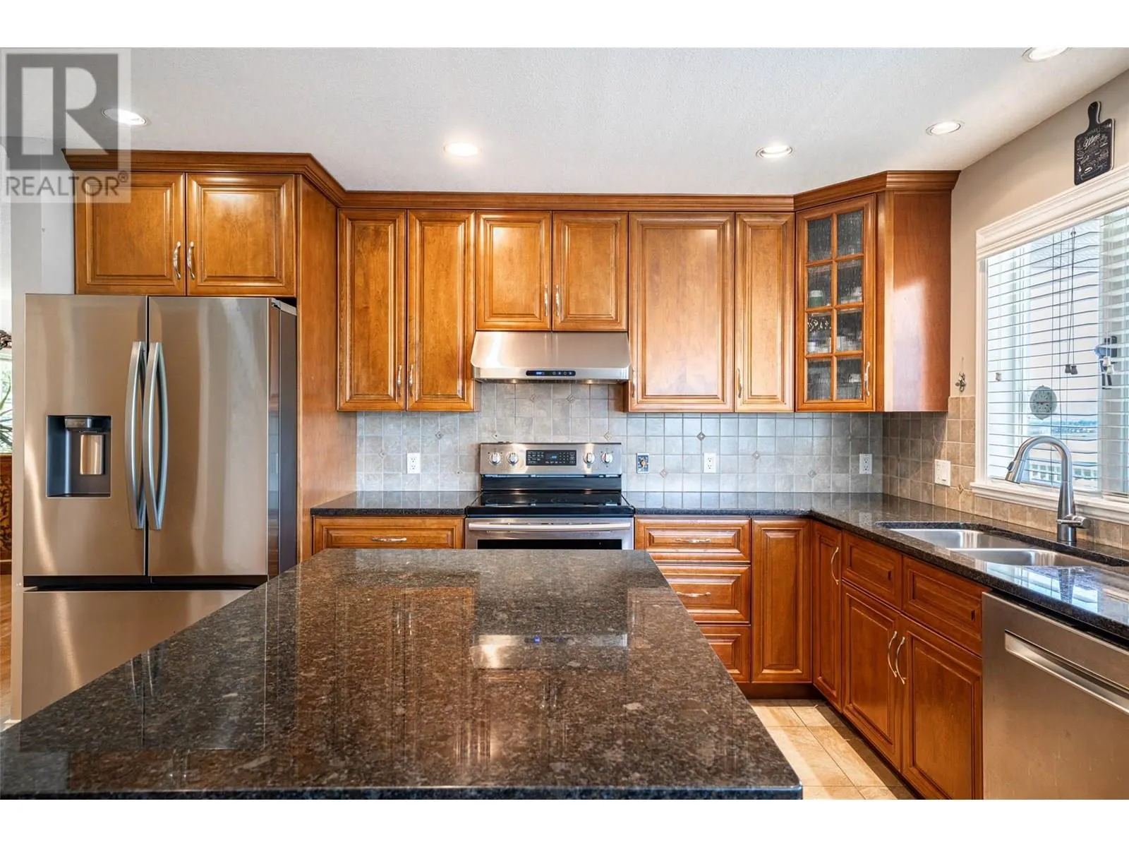 160 Overlook Place