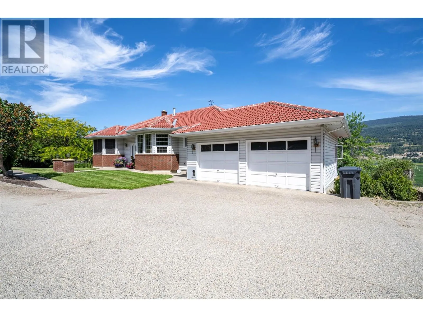 160 Overlook Place