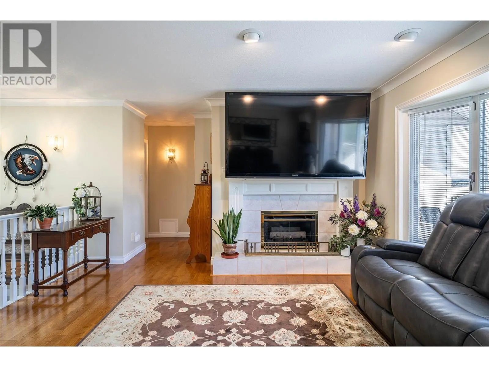 160 Overlook Place