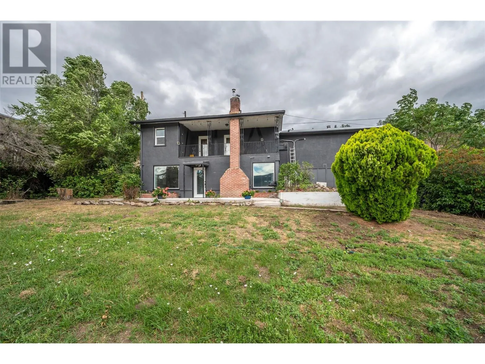 100 Larch Avenue