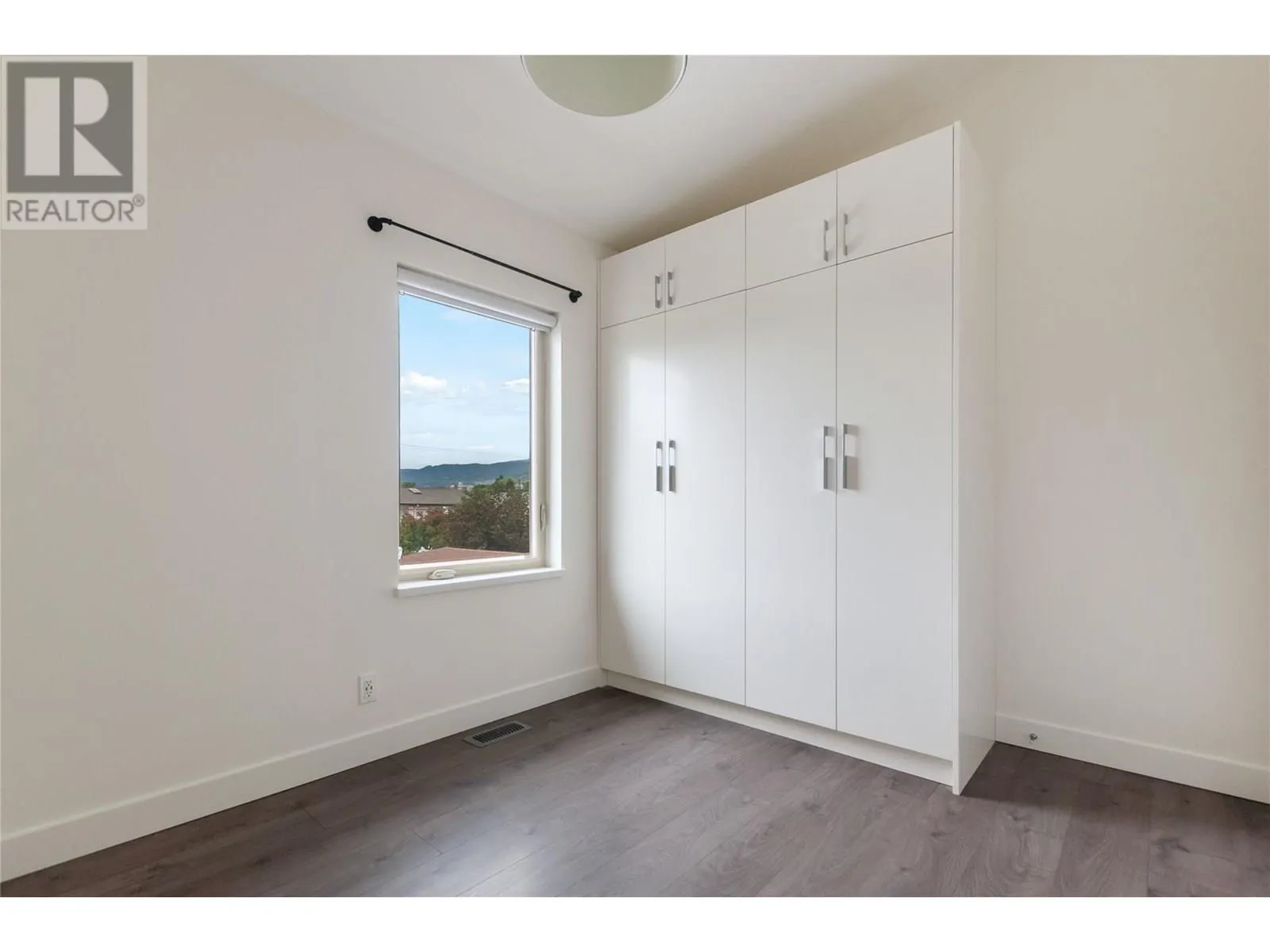 2922 Wilson Street Unit# 101