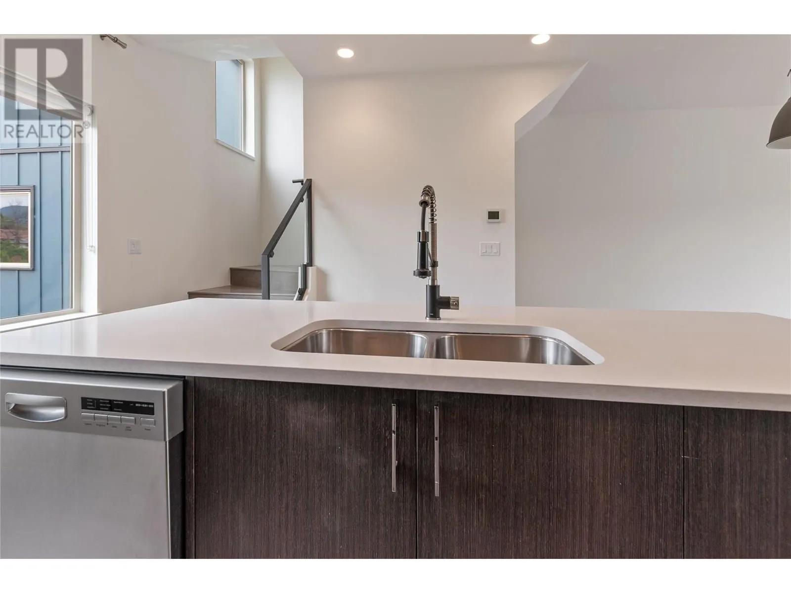 2922 Wilson Street Unit# 101