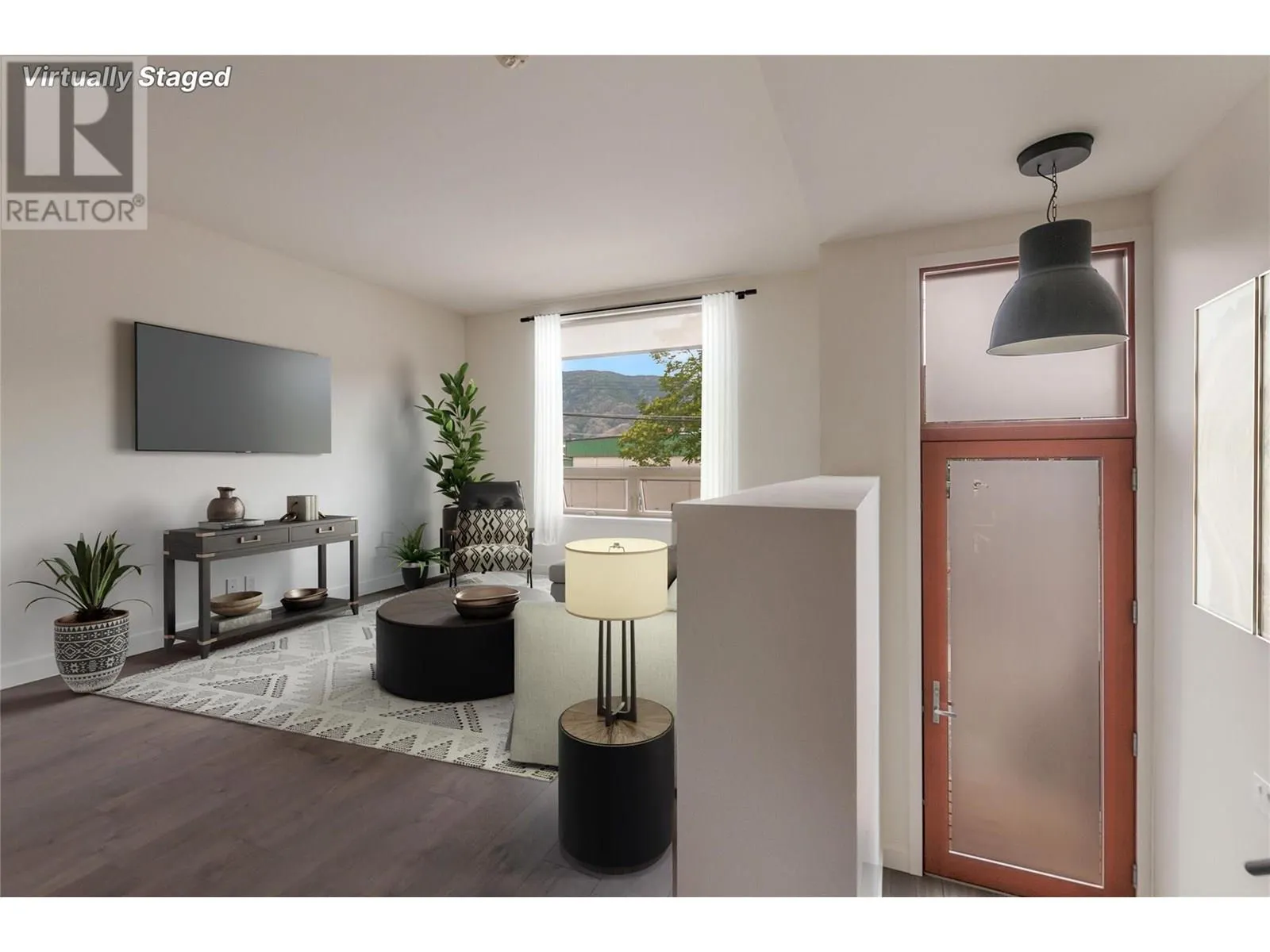 2922 Wilson Street Unit# 101