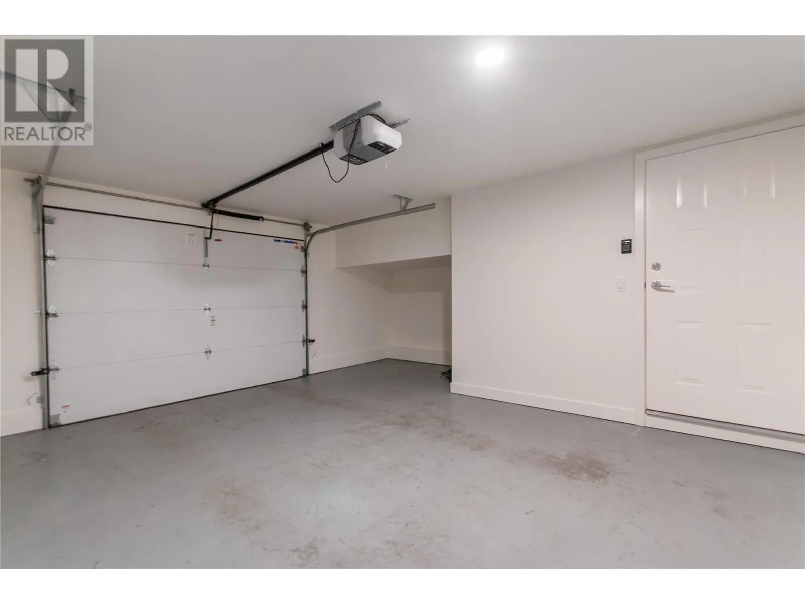 2922 Wilson Street Unit# 101