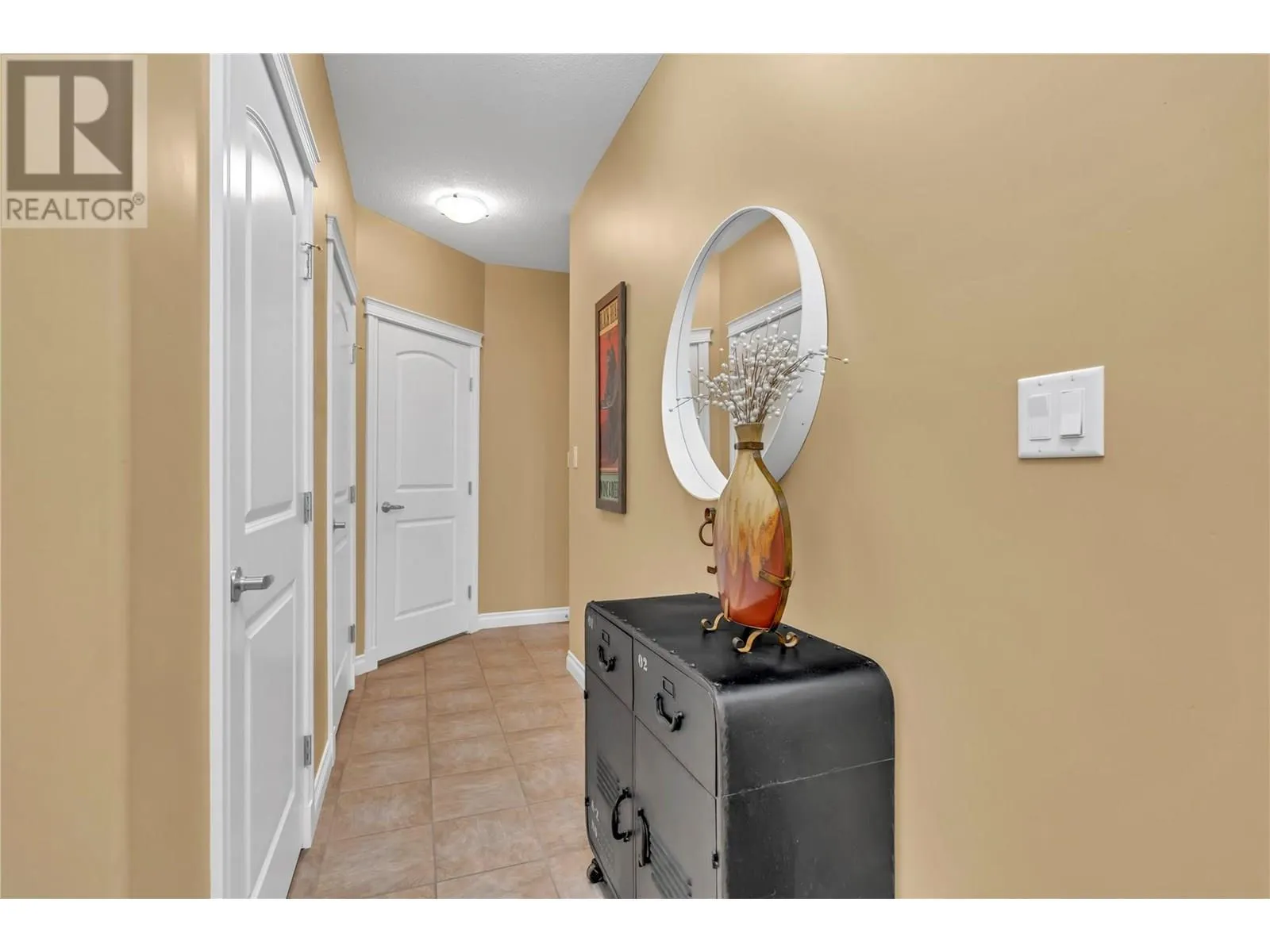 3313 Wilson Street Unit# 207