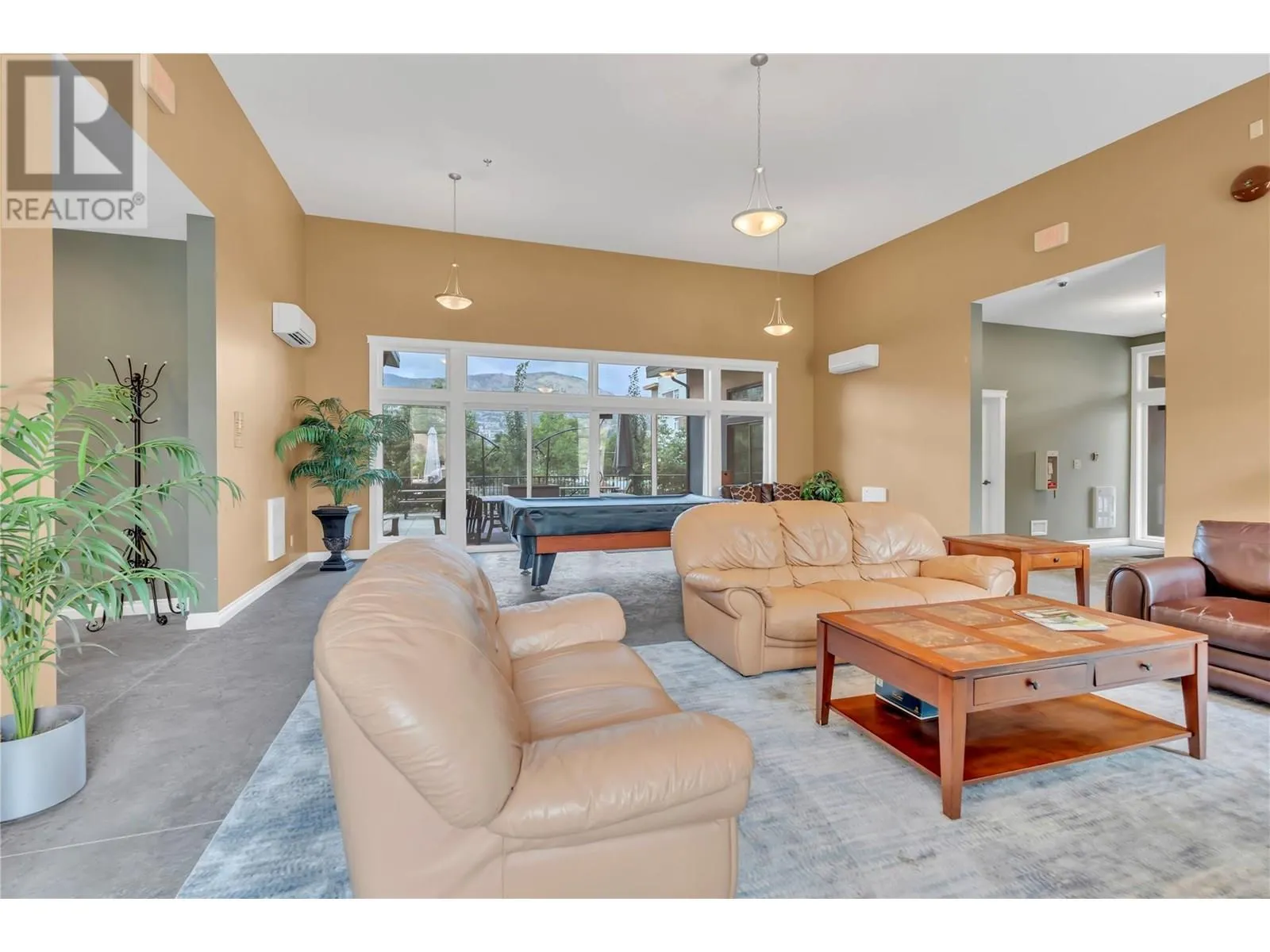 3313 Wilson Street Unit# 207