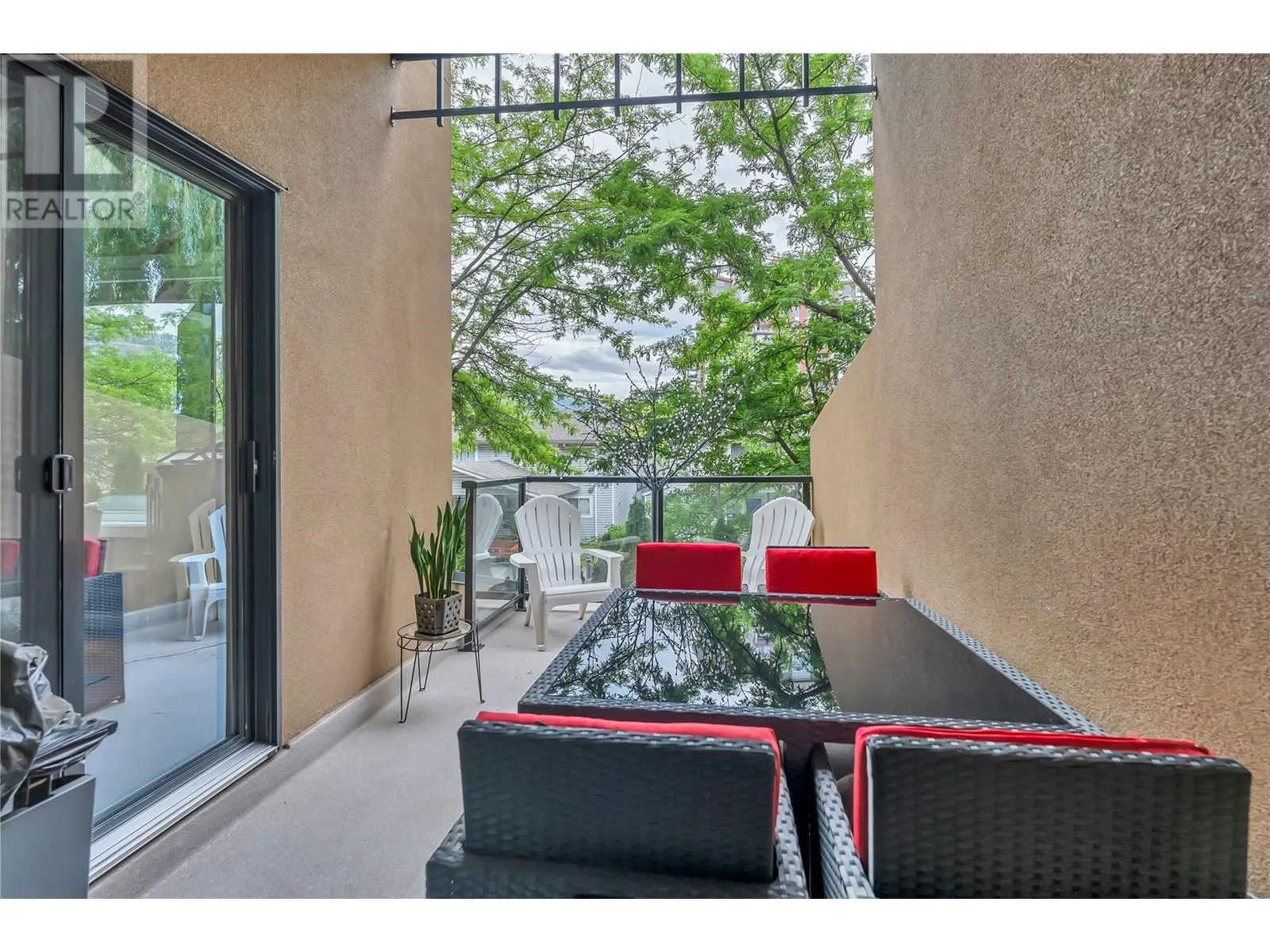 3313 Wilson Street Unit# 207