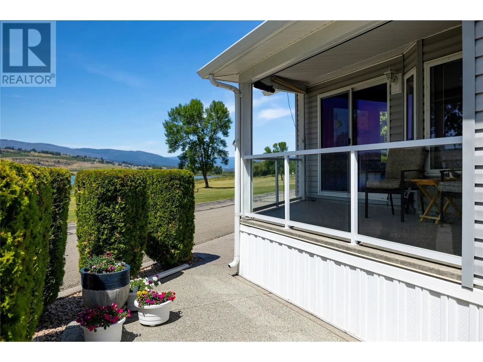 8000 Highland Road Unit# 12