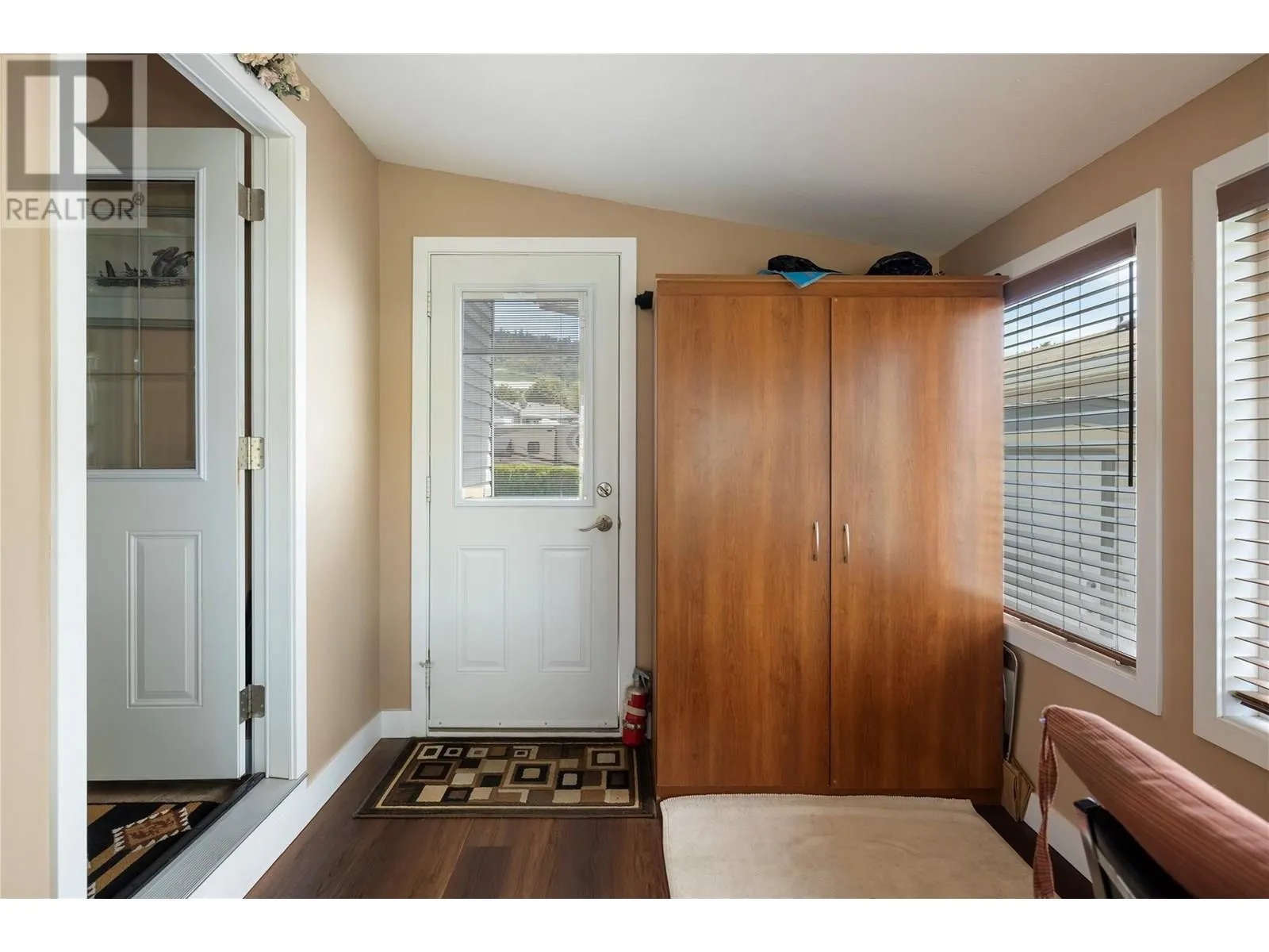 8000 Highland Road Unit# 12