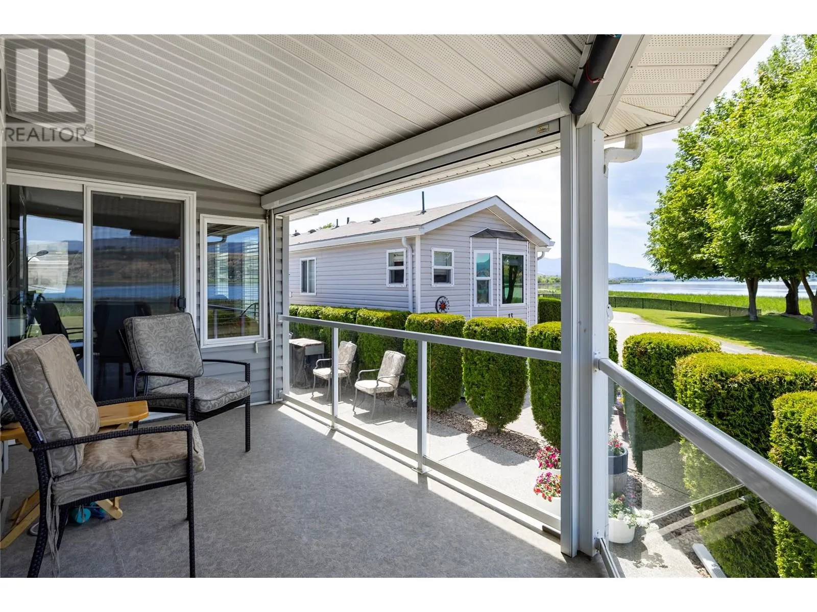 8000 Highland Road Unit# 12