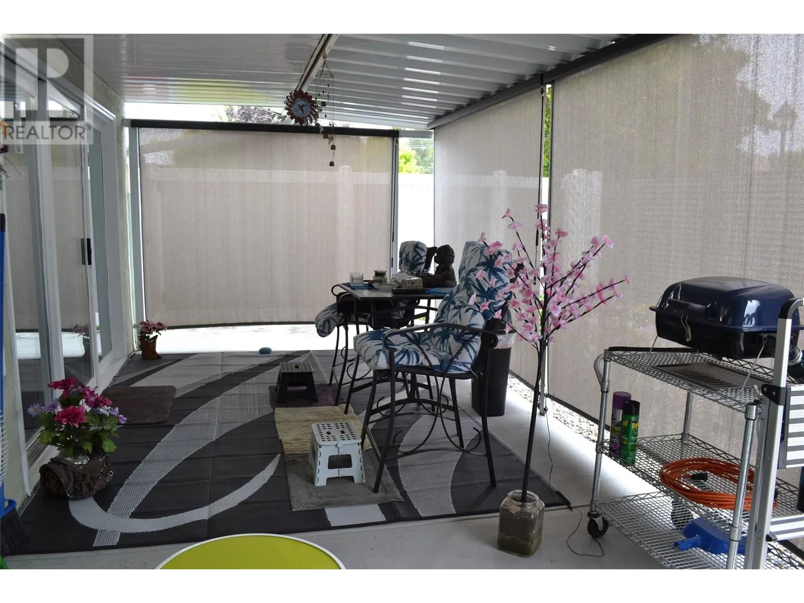 3900 27 Avenue Unit# 15