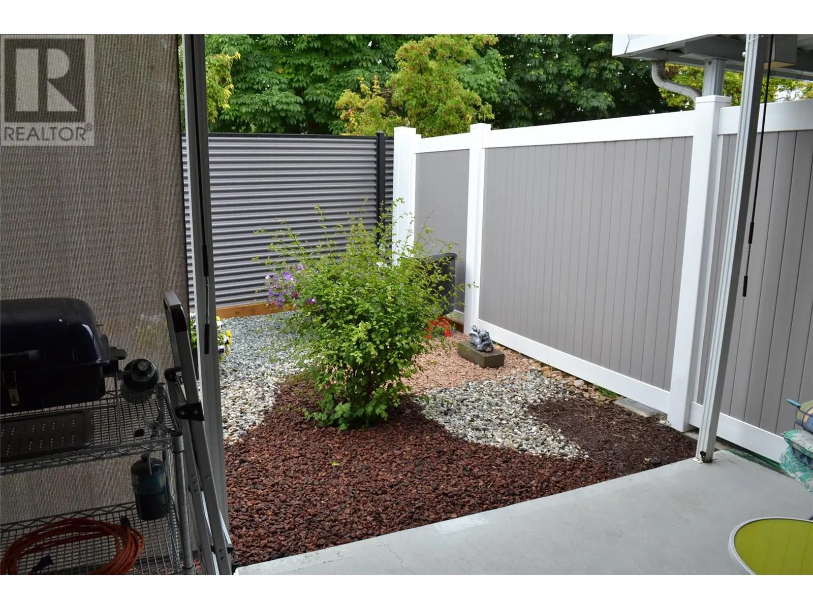 3900 27 Avenue Unit# 15