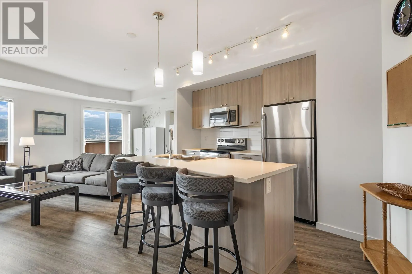 935 Academy Way Unit# 207
