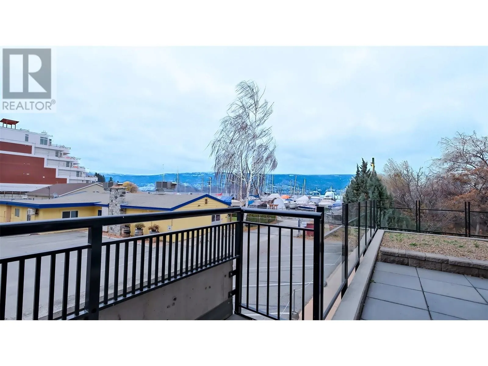 13011 Lakeshore Drive S Unit# 116